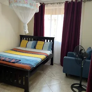  Inn Lark -bukoto